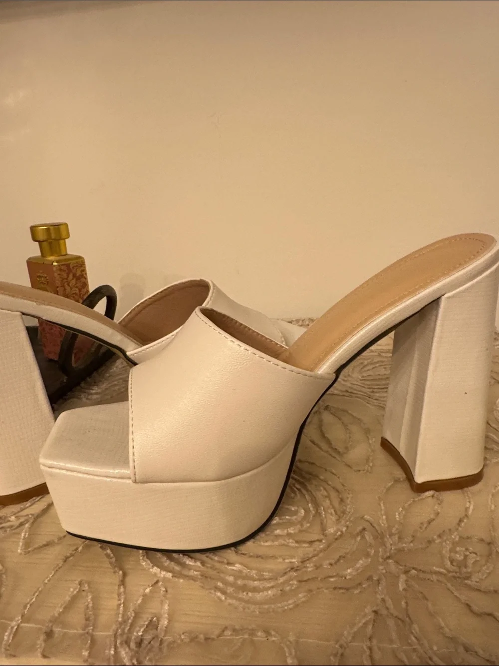 Womens white Platform Mule Heels. BRAND NEW